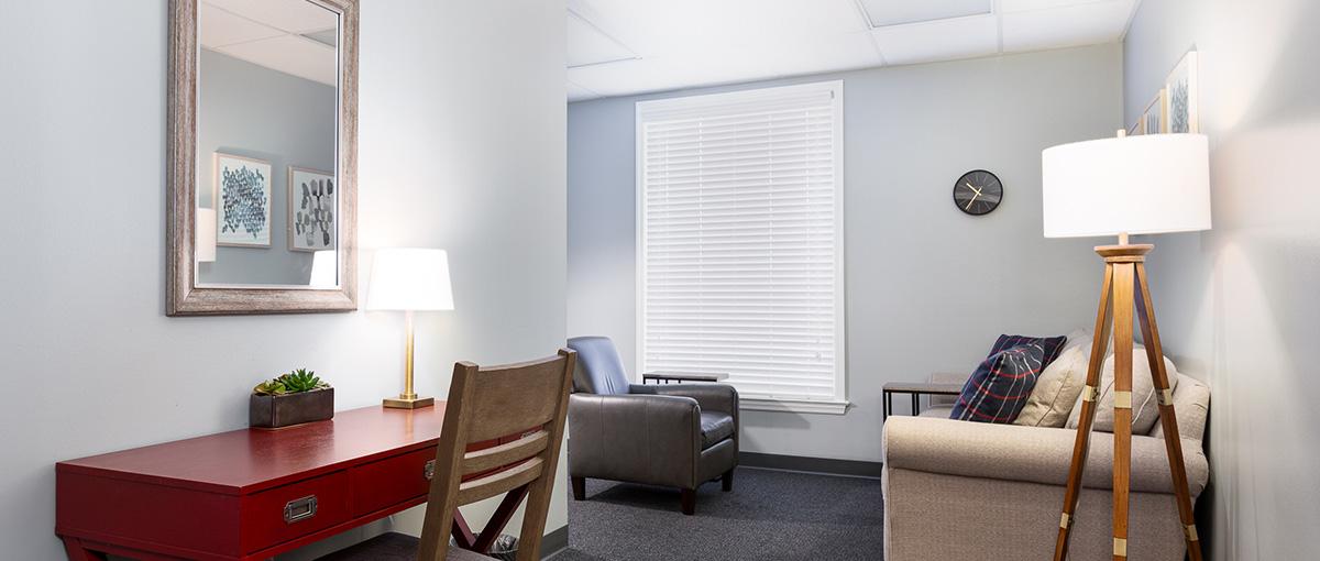 Furnished therapist office in Cool Springs